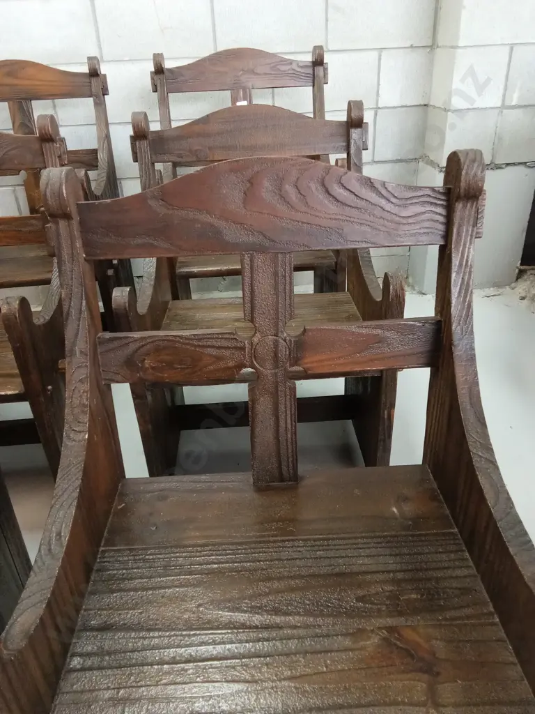 6 RUSTIC CHURCH PEW CHAIRS, H 84CM X W 58CM X D 44CM (BACK TWO CHAIRS ARE 94CM TALL) Image 1++