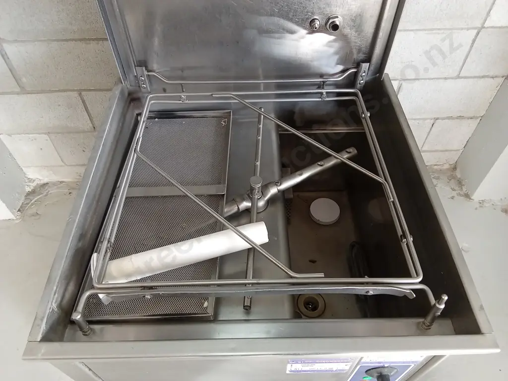 STARLINE M2 PASSTHROUGH HEAVY DUTY COMMERCIAL DISHWASHER, H150CM X W72CM X D75CM Image 1++