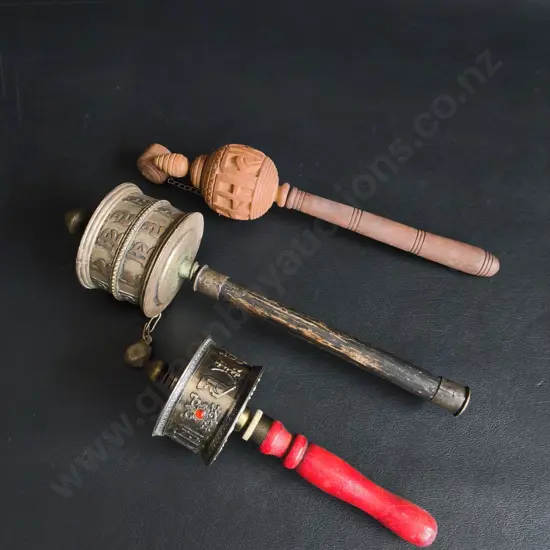 3 TRADITIONAL TIBETAN PRAYER WHEELS, LONGEST L 26 CM