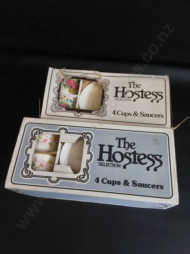 2 VINTAGE BOXED SETS OF "THE HOSTESS SELECTION" 4 CUPS AND SAUCERS EACH Image 1++