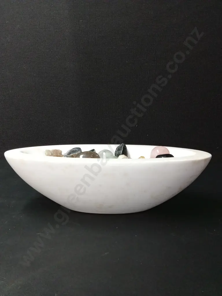 BOAT SHAPED BOWL L36CM H10CM FILLED WITH CRYSTALS Image 1++