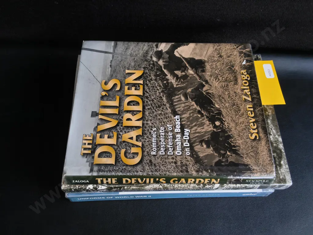 3 BOOKS ON WWII AND MILITARY HISTORY Image 1++