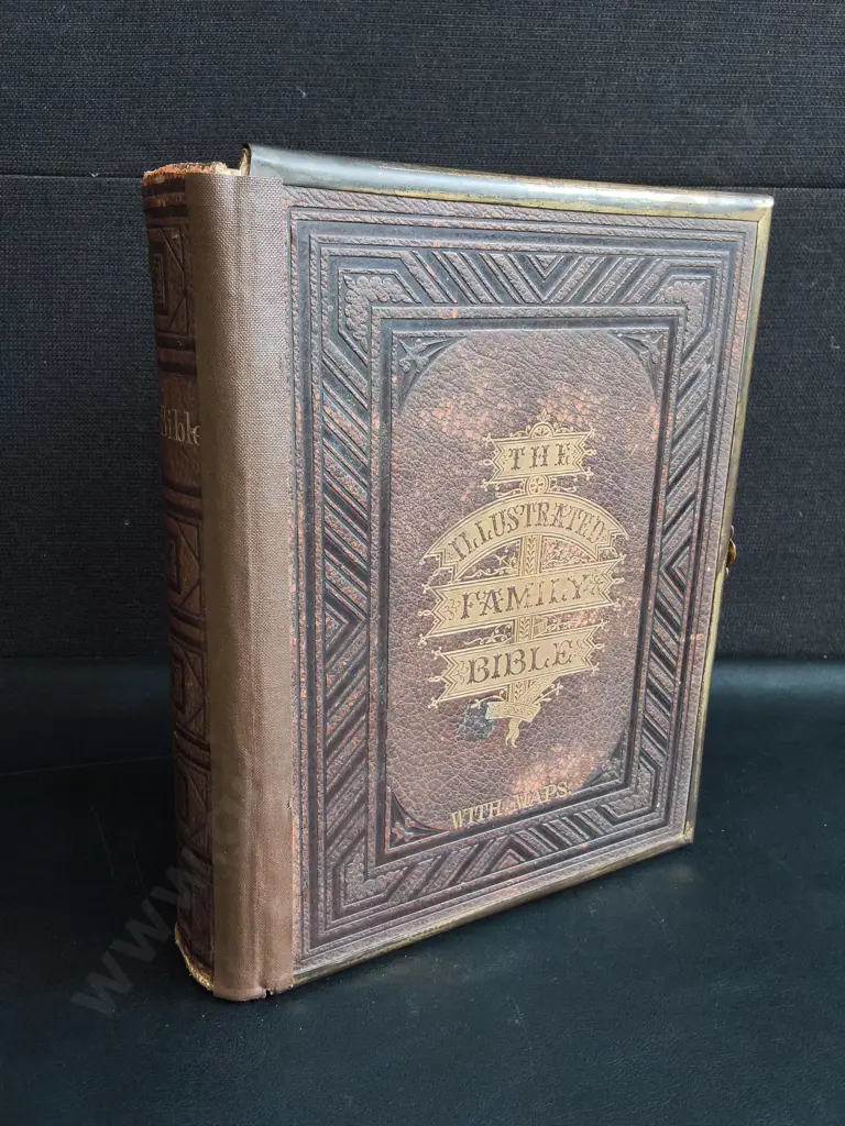 ANTIQUE LEATHER ILLUSTRATED FAMILY BIBLE WITH BRASS CLASP Image 1++