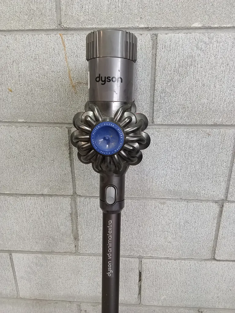 DYSON V6 ANIMAL EXTRA VACUUM WORKING Image 1++