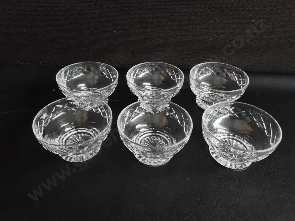 SET OF 6 VINTAGE CUT CRYSTAL FOOTED DESSERT BOWLS, STUART ENGLAND, H 6 CM Image 1++
