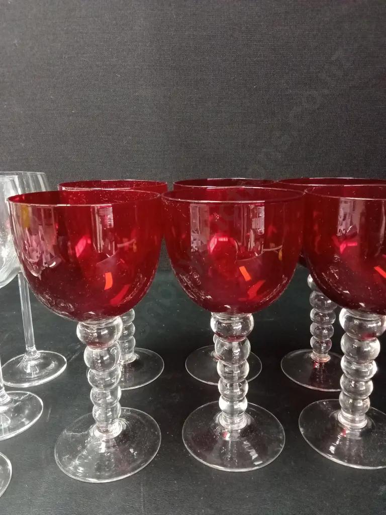 11 VINTAGE GLASSES TALLEST H22.5CM Image 1++