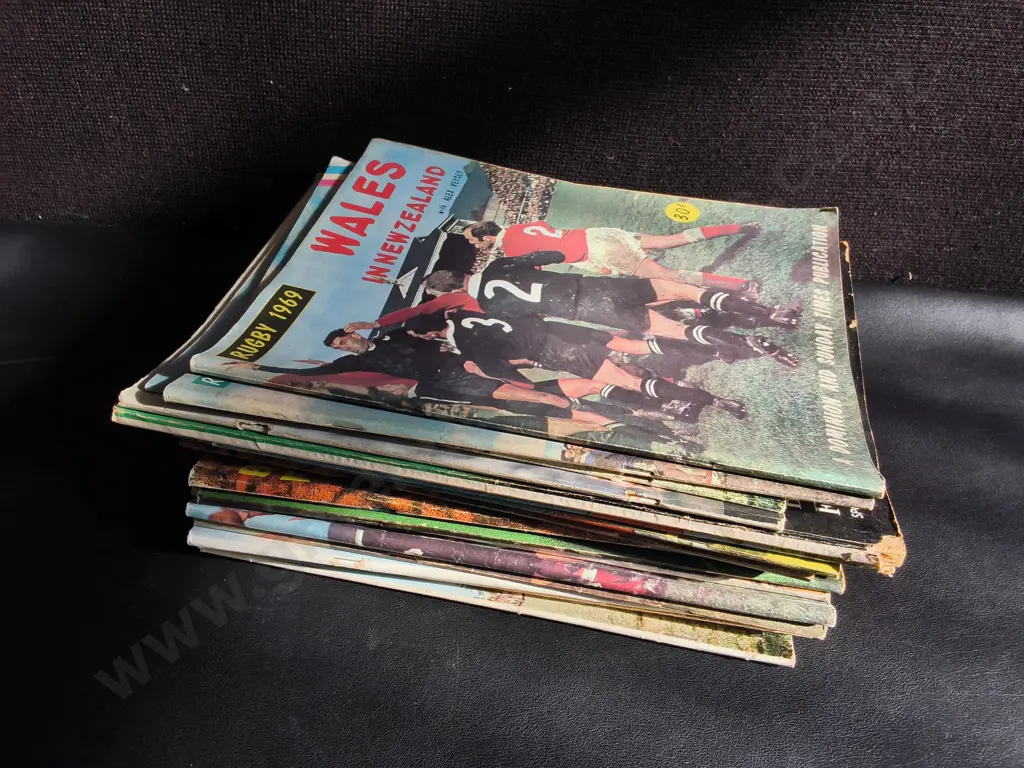 STACK OF VINTAGE RUGBY PUBLICATIONS Image 1++