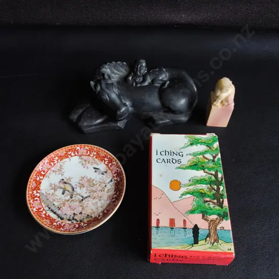 VINTAGE ASIAN COLLECTIBLES, I CHING CARDS, KUTANI STYLE PLATE, SOAPSTONE FIGURINE AND CHOP SEAL, WIDEST W 17 CM