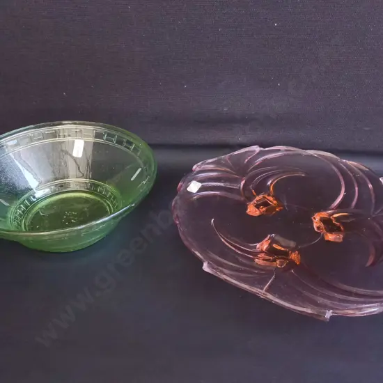 2 PIECES VINTAGE GLASSWARE, GREEN ART DECO BOWL, AND PINK PRESSED GLASS FLORAL FOOTED DISH, WIDEST DIA 31 CM