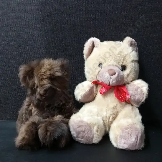 2 TEDDY BEARS TALLEST H33CM
