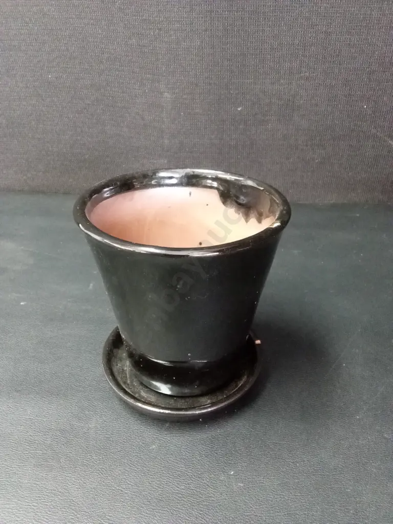 2 BOWLS AND A VASE H11CM Image 1++