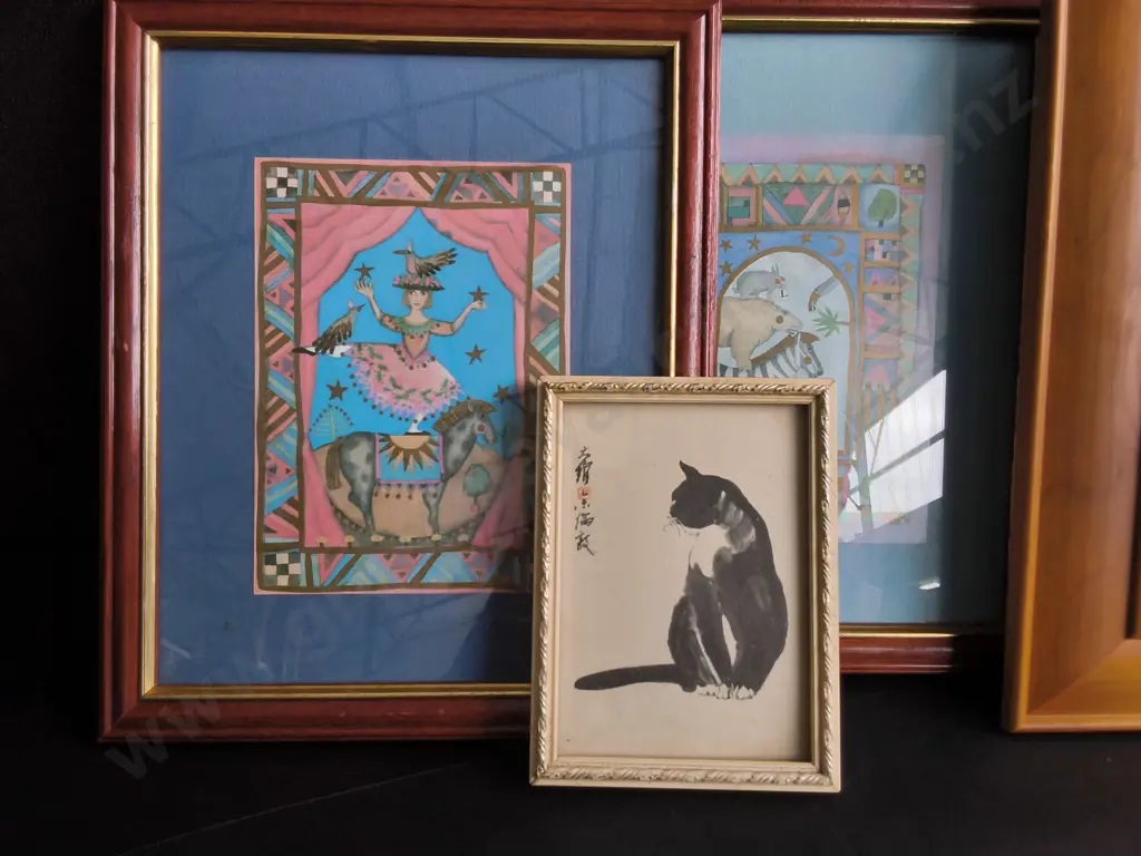 5 FRAMED ARTWORKS AND PRINTS, TALLEST H 35 CM X W 36 CM Image 1++