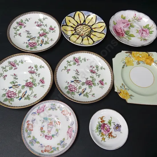 8 VINTAGE SAUCERS INCLUDING ROYAL ALBERT, ROYAL DOULTON, AYNSLEY AND MORE