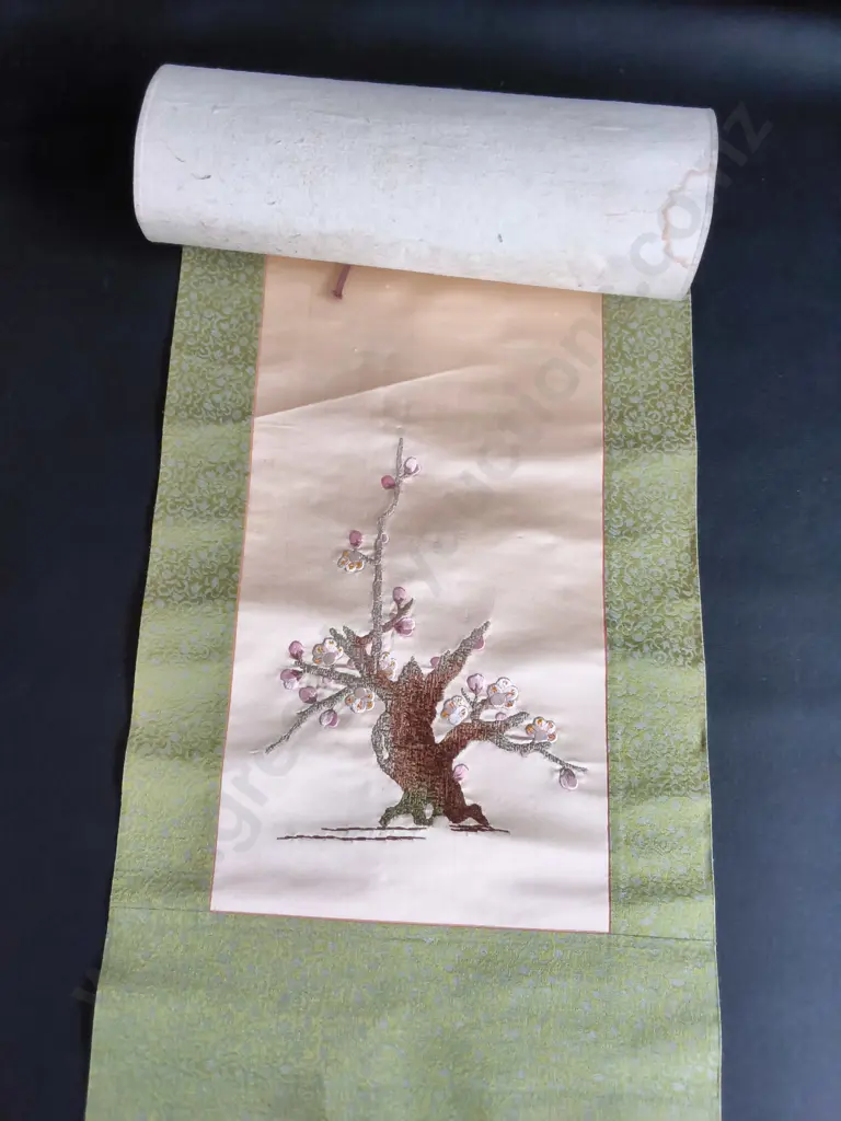 5 VINTAGE CHINESE SCROLLS Image 1++