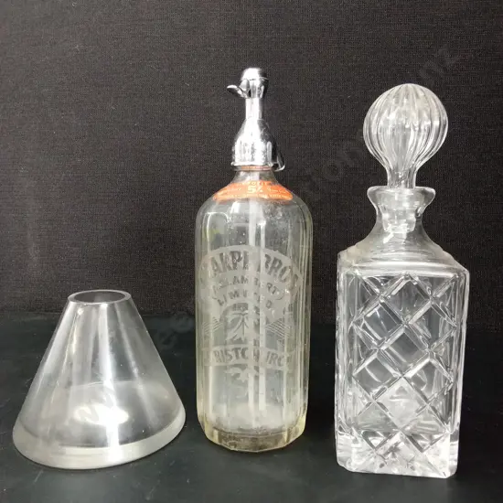 3 GLASS ITEMS TALLEST H30CM