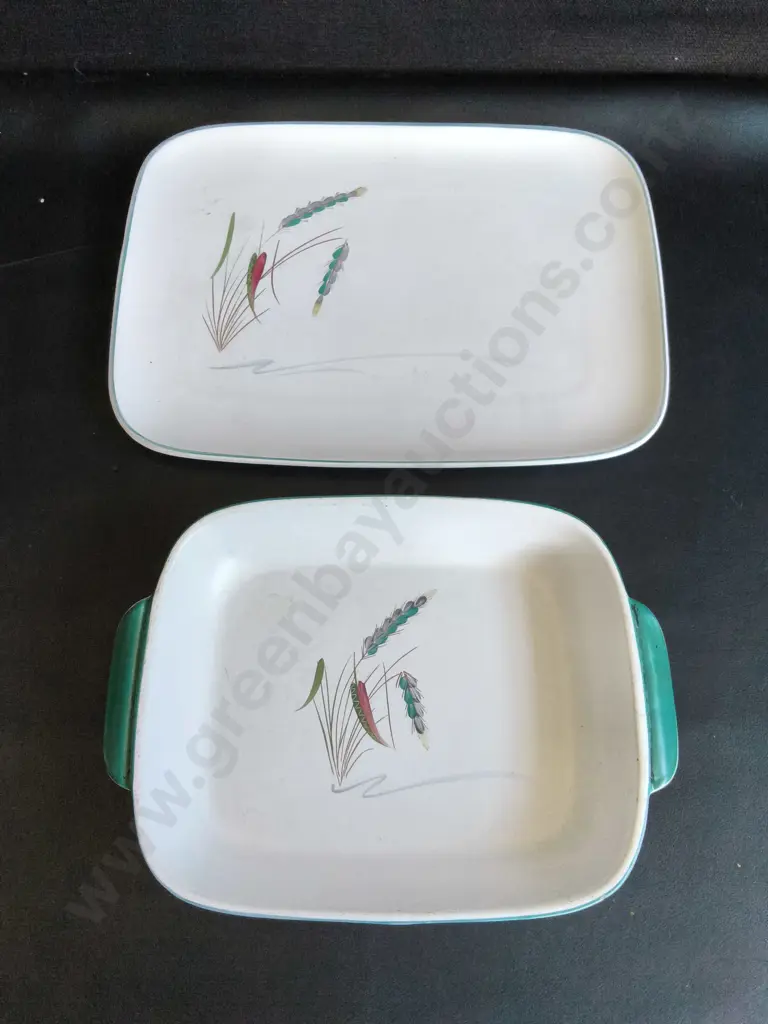 VINTAGE DENBY GREENWHEAT STONEWARE BAKING AND SERVING DISHES, WIDEST W 35 CM Image 1++