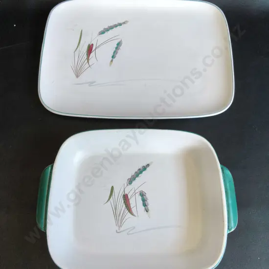 VINTAGE DENBY GREENWHEAT STONEWARE BAKING AND SERVING DISHES, WIDEST W 35 CM