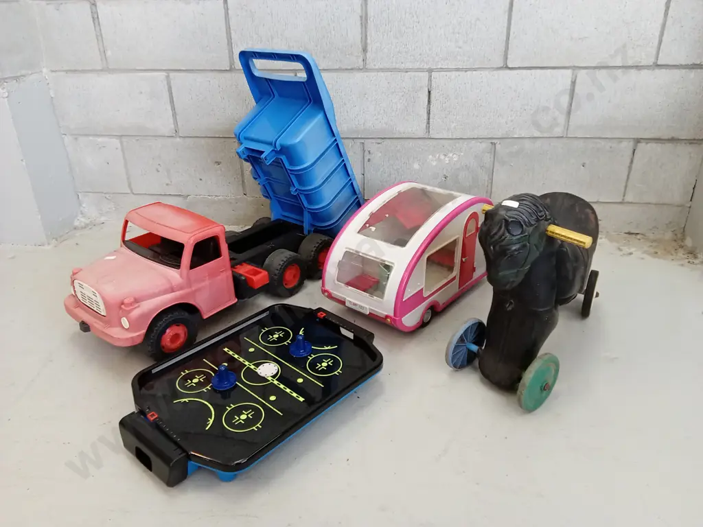 MIX OF TOYS Image 1++