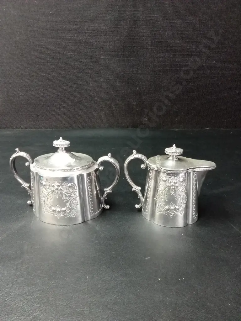 3 PIECES VINTAGE SILVER PLATED TEA SERVICE SET TALLEST H13CM Image 1++