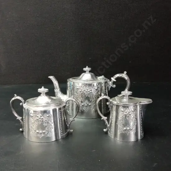 3 PIECES VINTAGE SILVER PLATED TEA SERVICE SET TALLEST H13CM