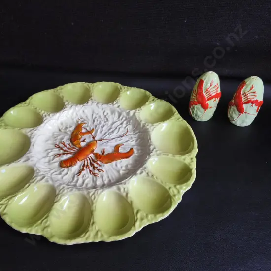 CARLTON WARE HAND PAINTED CERAMIC SERVING SET, 3 PIECES
