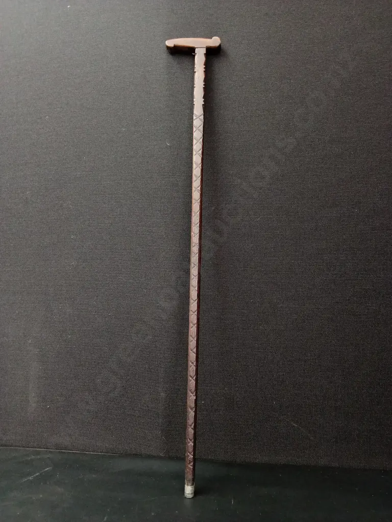 CARVED WALKING STICK L84CM Image 1++