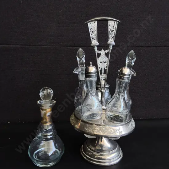 VINTAGE SILVER PLATED 5 BOTTLW CRUET CASTOR SET AND GLASS DECANTER, TALLEST H 38 CM