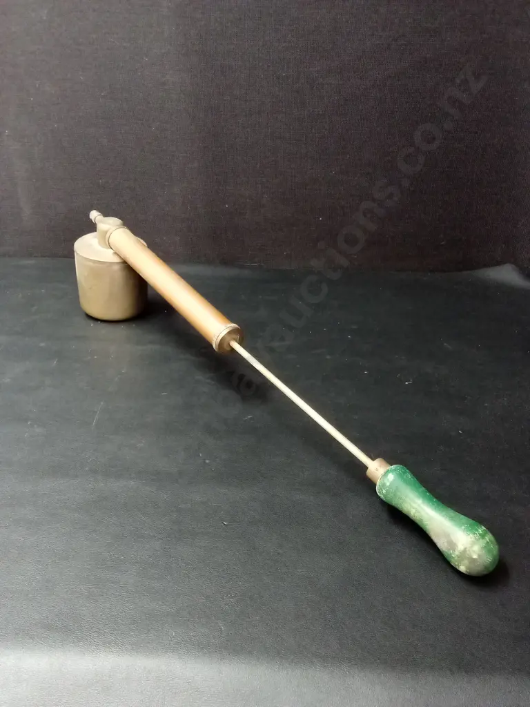 VINTAGE BRASS BUG SPRAYER Image 1++