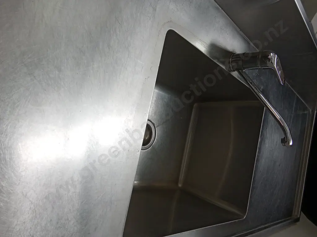 COMMERCIAL STAINLESS STEEL SINK BENCH, L 240CM X D 70CM Image 1++