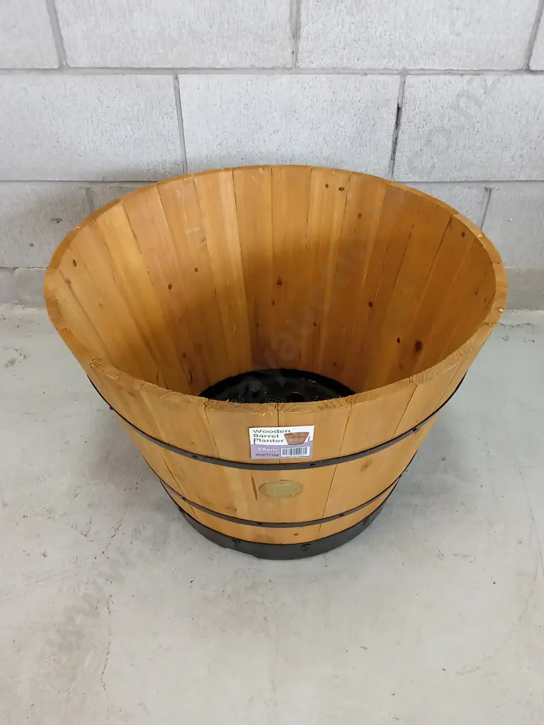 BRAND NEW VEGTRUG WOODEN BARREL PLANTER, 55CM DIAMETER Image 1++