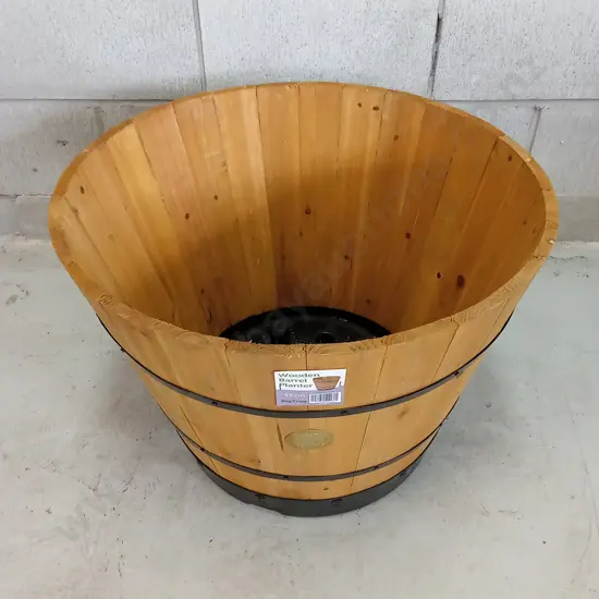 BRAND NEW VEGTRUG WOODEN BARREL PLANTER, 55CM DIAMETER