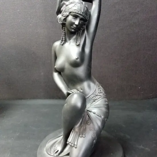 ART-DECO STYLE SCULPTURE OF A KNEELING FEMALE FIGURE H33CM