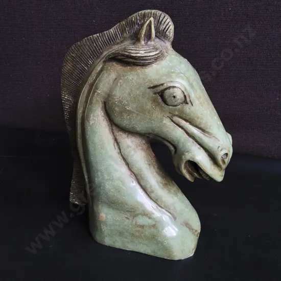 VINTAGE CHINESE HAN-STYLE CARVED HARDSTONE HORSE HEAD SCULPTURE, H 23 CM, CHIPPED