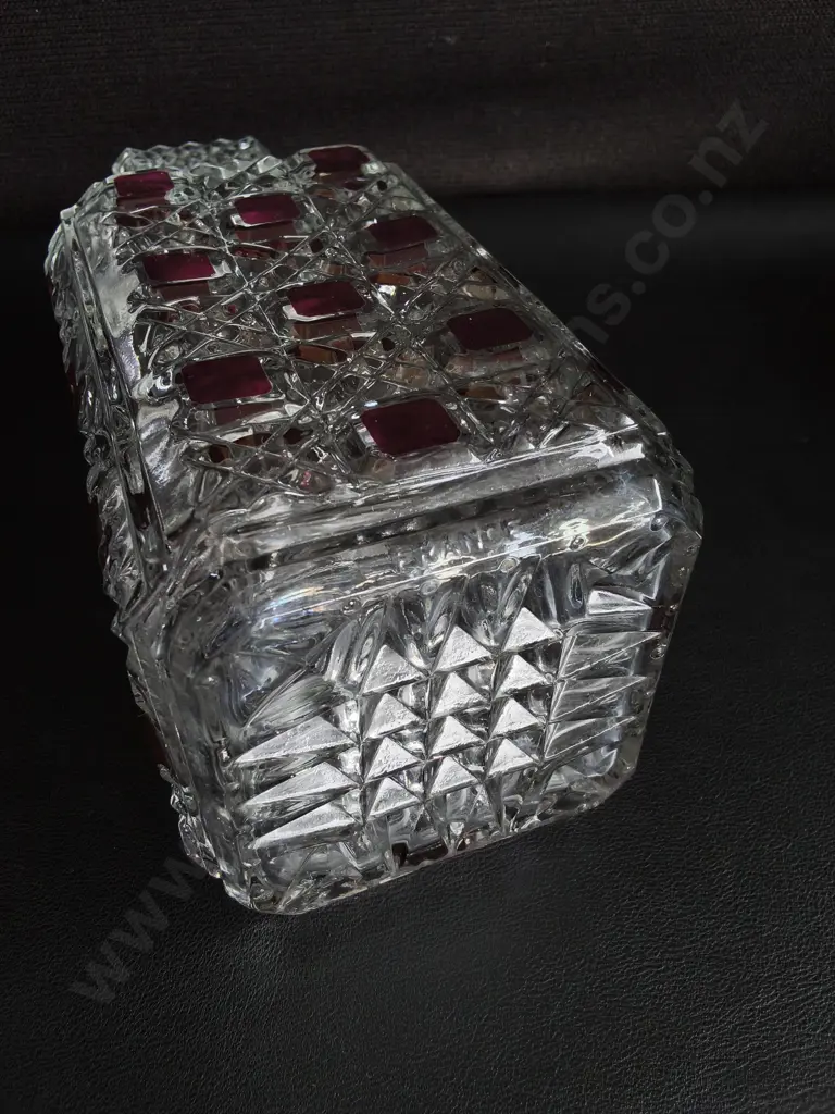 VINTAGE FRENCH LUMINARC "DAMIER" CRYSTAL DECANTER, H 24 CM Image 1++