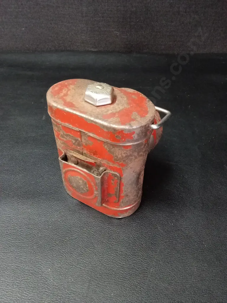 VINTAGE RED BICYCLE LAMP H9CM Image 1++