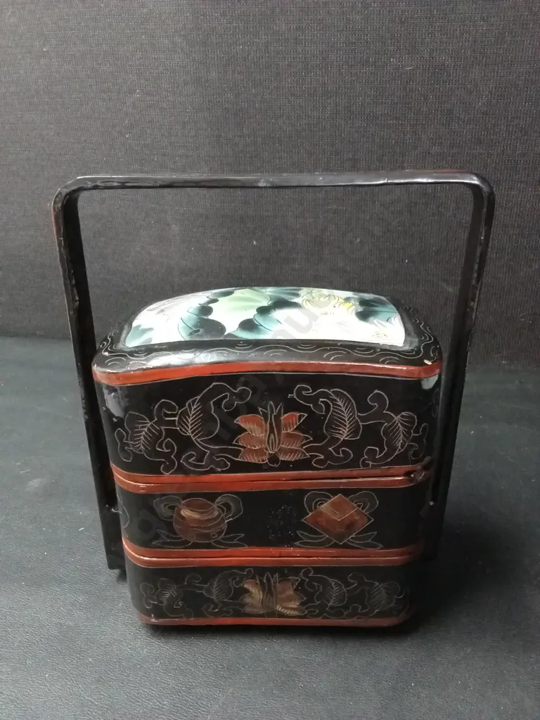 VINTAGE CHINESE BLACK LAQUER THREE-TIERED STACKING LUNCH BOX H19CM Image 1++