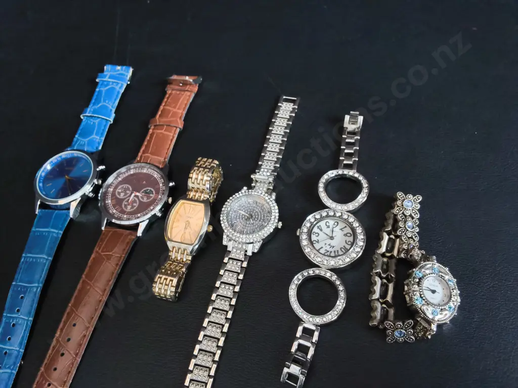 MIX OF 6 WATCHES Image 1++