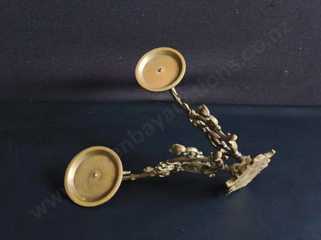 ANTIQUE BRASS PIANO SCONCE Image 1++
