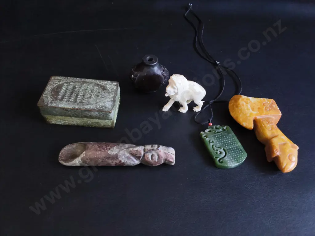 COLLECTION OF VINTAGE HARDSTONE AND SOAPSTONE CARVINGS, 6 PIECES Image 1++