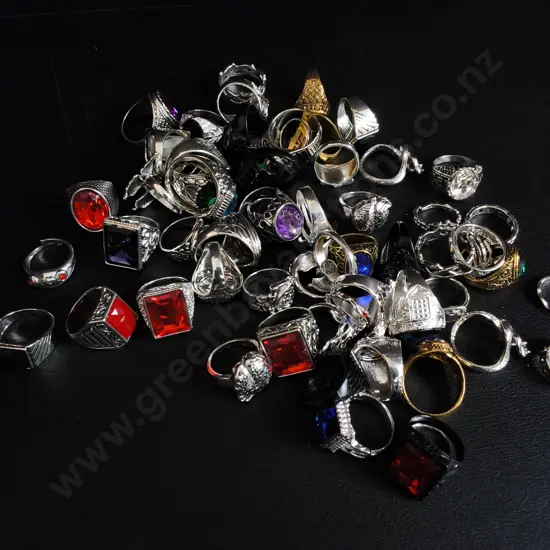 MIX OF RINGS