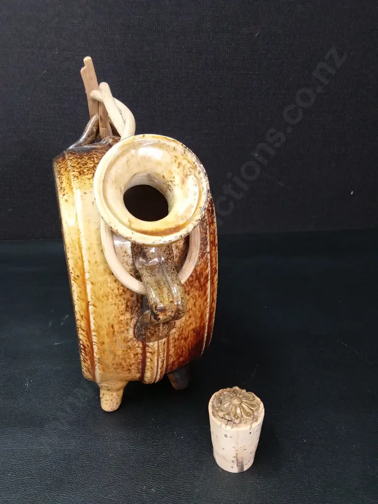 VINTAGE CERAMIC STUDIO POTTERY WINE FLASK H19CM Image 1++