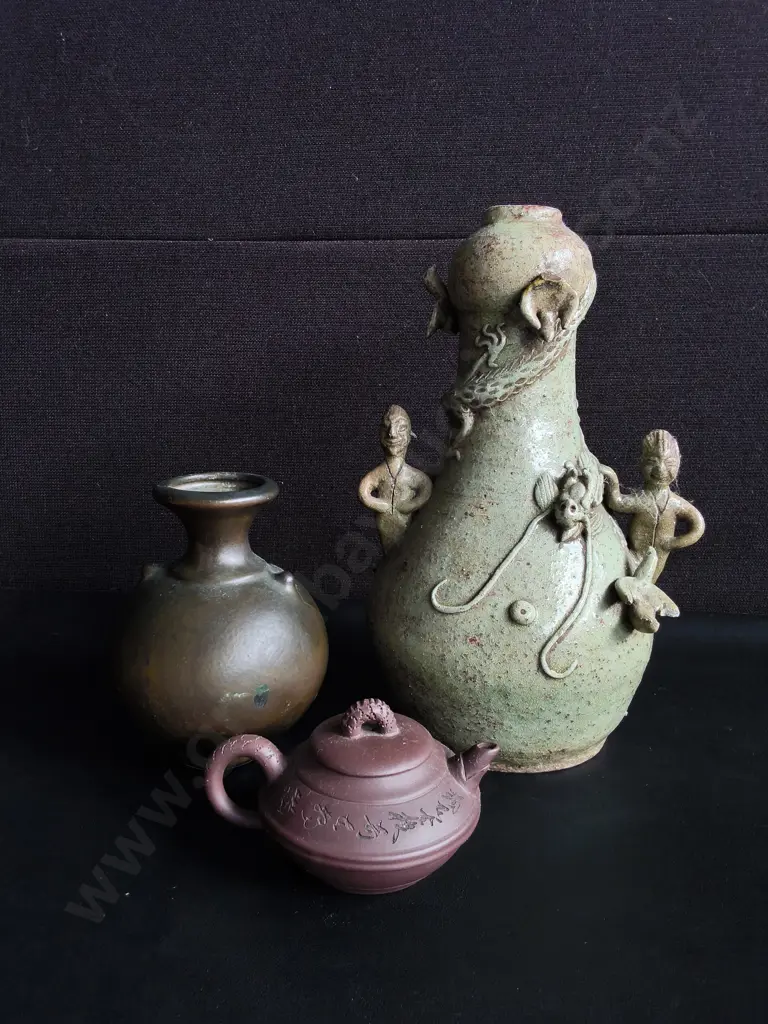 VINTAGE CHINESE POTTERY, VASES AND TEAPOT, TALLEST H 30 CM Image 1++