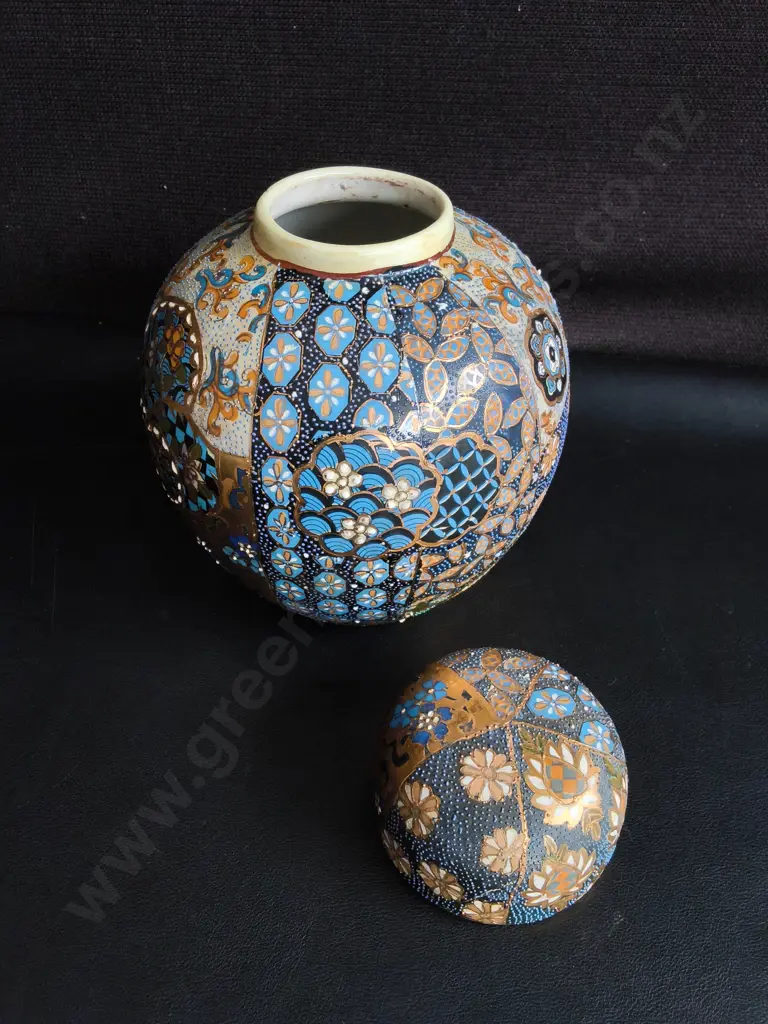 VINTAGE SATSUMA STYLE GINGER JAR WITH LID, H 21 CM Image 1++