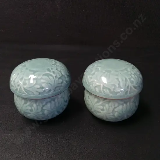 2 KOREAN CELADON TEA BREWING CERAMICS H8CM