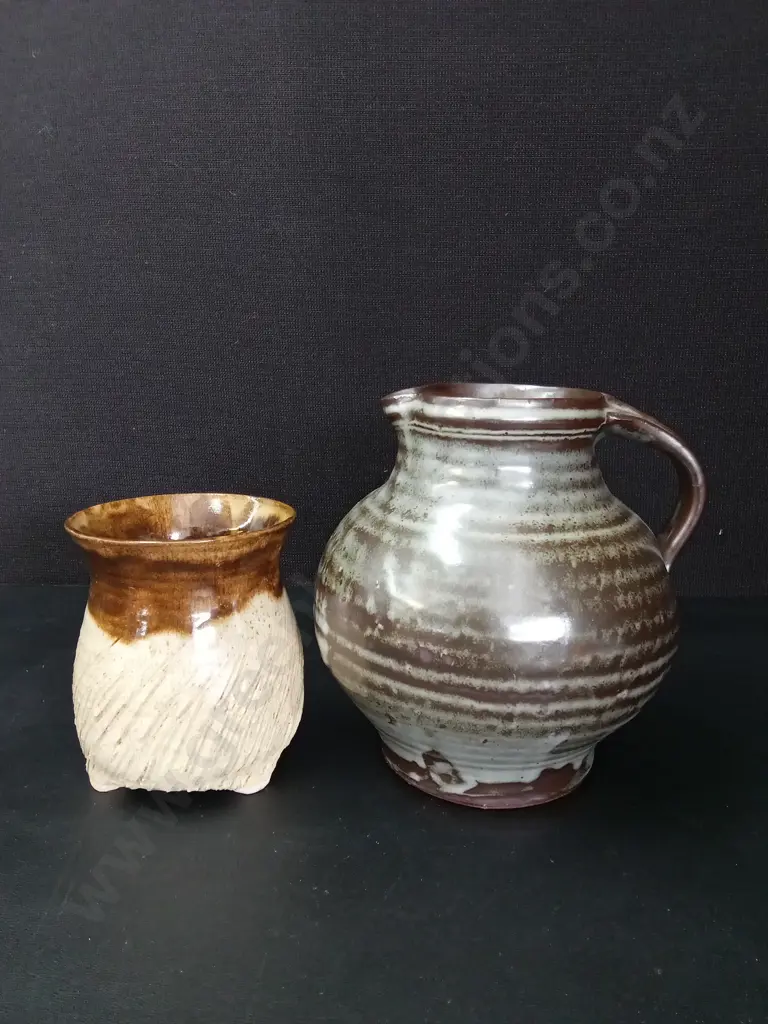 CERAMIC PITCHER H20CM AND VASE H12.5CM Image 1++