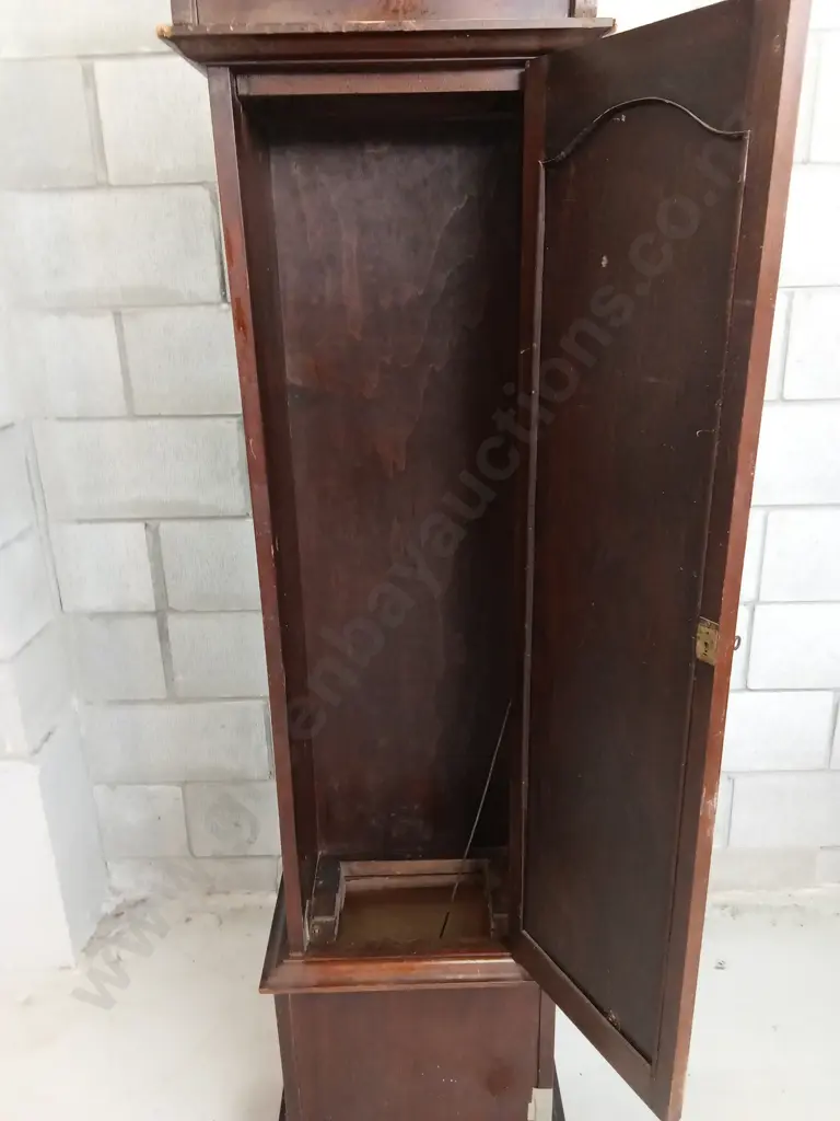 VINTAGE GRANDFATHER CLOCK, NOT WORKING, AND LOOSE TOP, H 199CM X W 47CM X D 29CM Image 1++