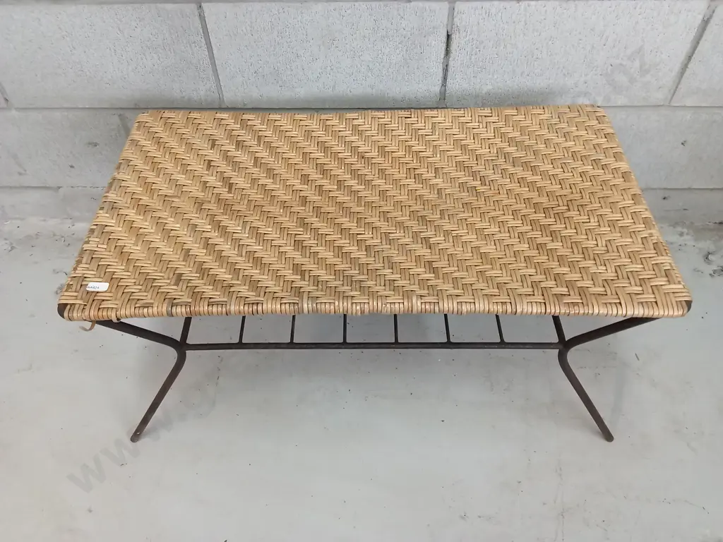 VINTAGE RATTAN COFFEE TABLE, H 38CM X W 76CM X W 42CM Image 1++