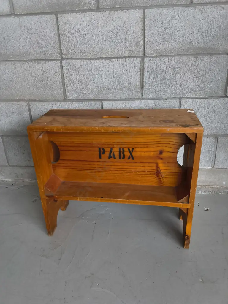 VINTAGE WOODEN MULTI FUNCTIONAL STOOL, H 52 CM X W 61 CM Image 1++
