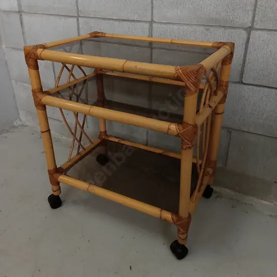 VINTAGE MID-CENTURY BAMBOO AND RATTAN BAR CART WITH GLASS SHELVES