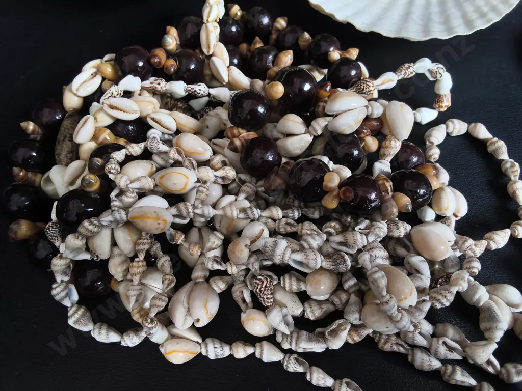 MIX OF SHELL ITEMS Image 1++